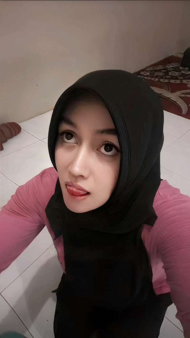 10 Viral Indonesia Video Wiwik Viral Sma 2025 Anjay Hijab Kebaya coklat